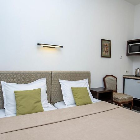 Apart Hotel Gh Тбілісі Екстер'єр фото