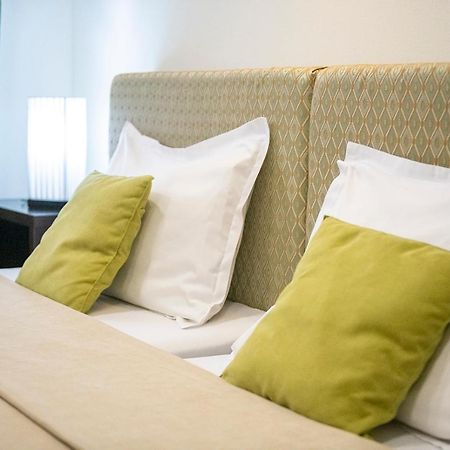 Apart Hotel Gh Тбілісі Екстер'єр фото