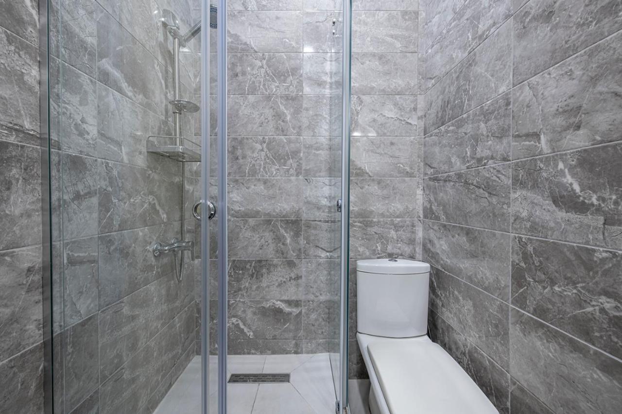 Apart Hotel Gh Тбілісі Екстер'єр фото