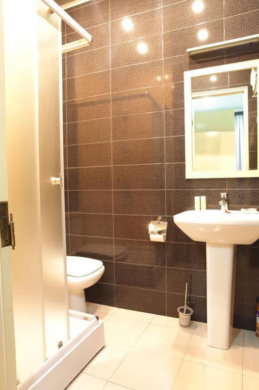 Apart Hotel Gh Тбілісі Екстер'єр фото